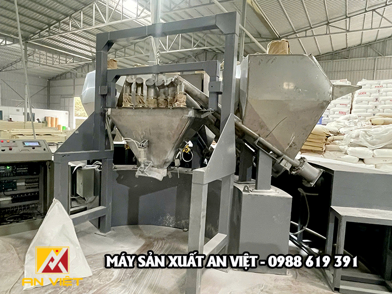 Lắp Đặt Hệ Thống Cân Đóng Bao Phụ Gia 7 Thành Phần Tại Hưng Yên